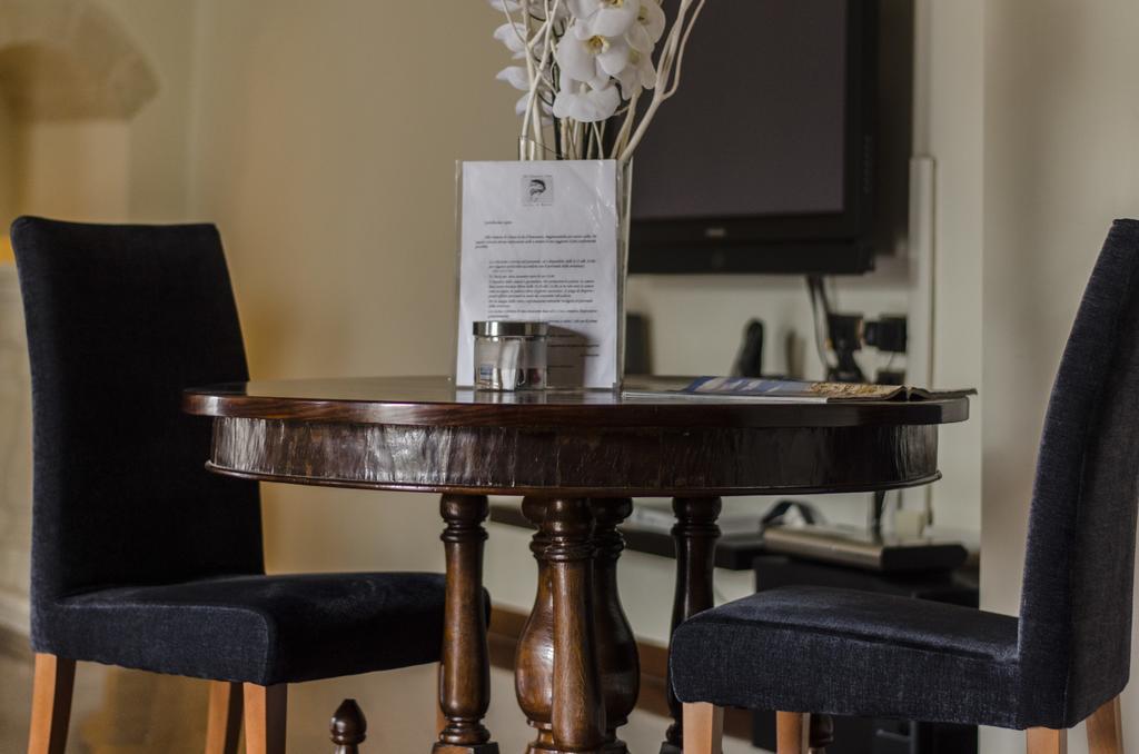 Alla Dimora Di Chiara Suite And Rooms Matera Exterior photo