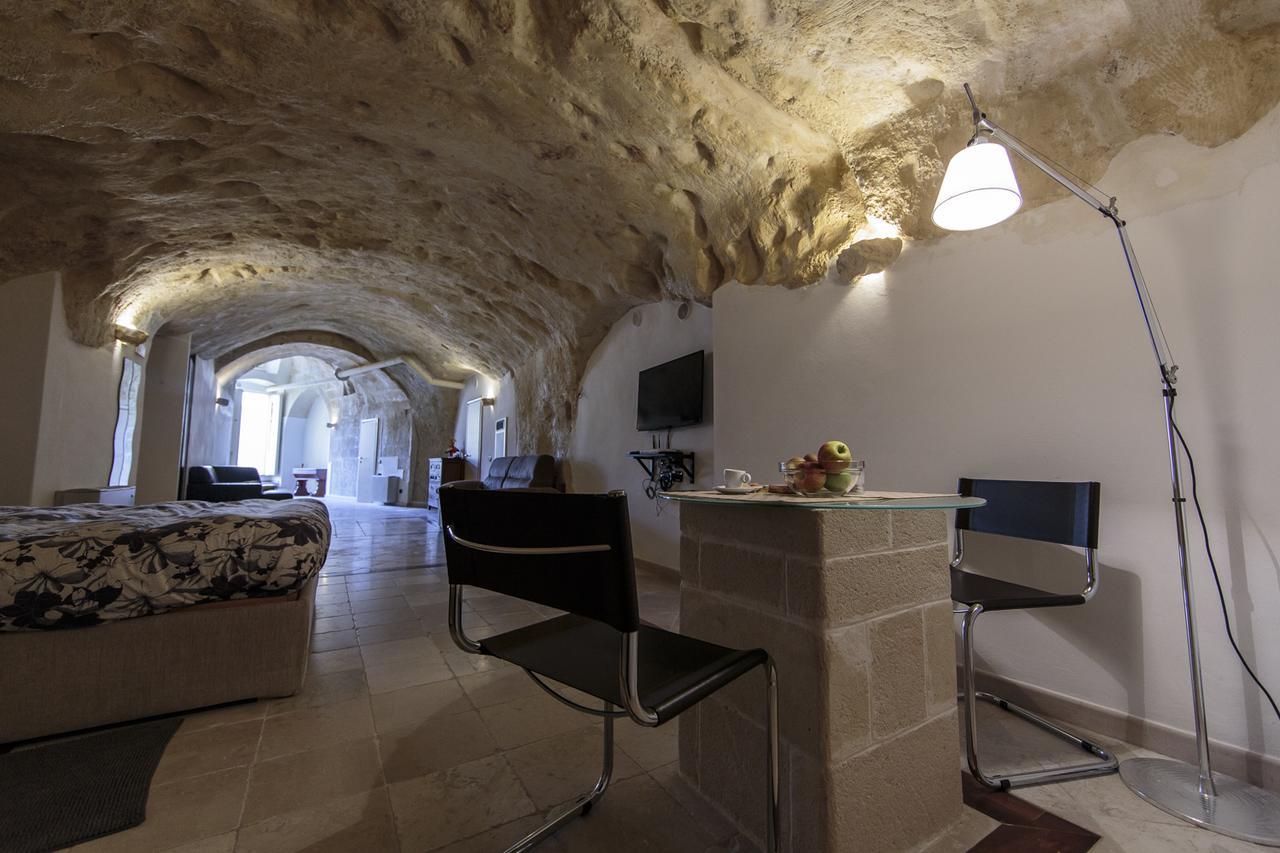 Alla Dimora Di Chiara Suite And Rooms Matera Exterior photo